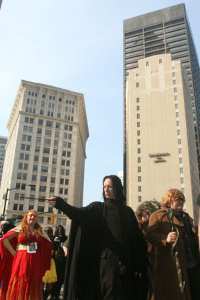 Fantasy in the air at Dragon*Con 2011