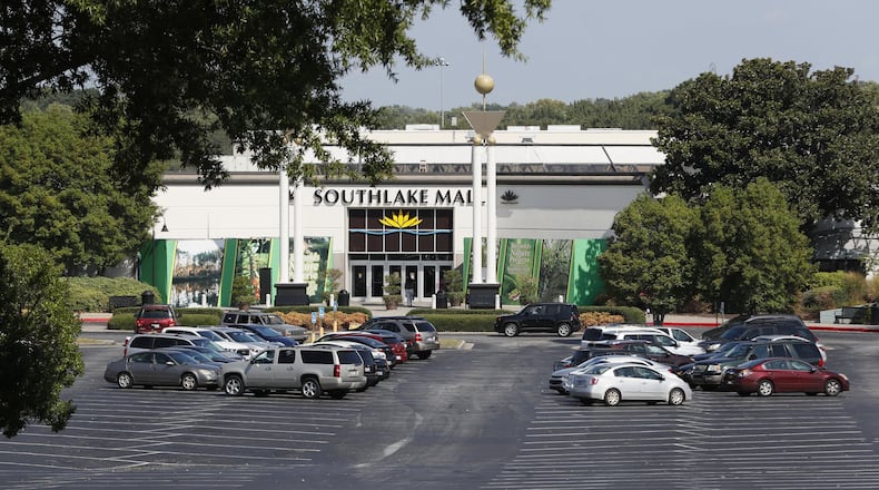 A disturbance Friday afternoon at Southlake Mall caused shoppers to flee the area after they thought they heard gunshots.