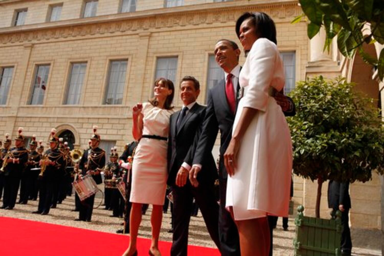 Michelle Obama and Carla Bruni-Sarkozy