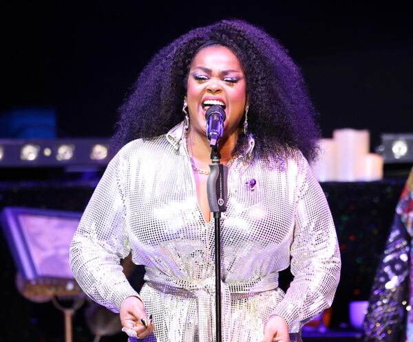 Jill Scott entertains a sold-out crowd at Cadence Bank Amphitheatre at Chastain in May 2023. (Robb Cohen for the AJC)