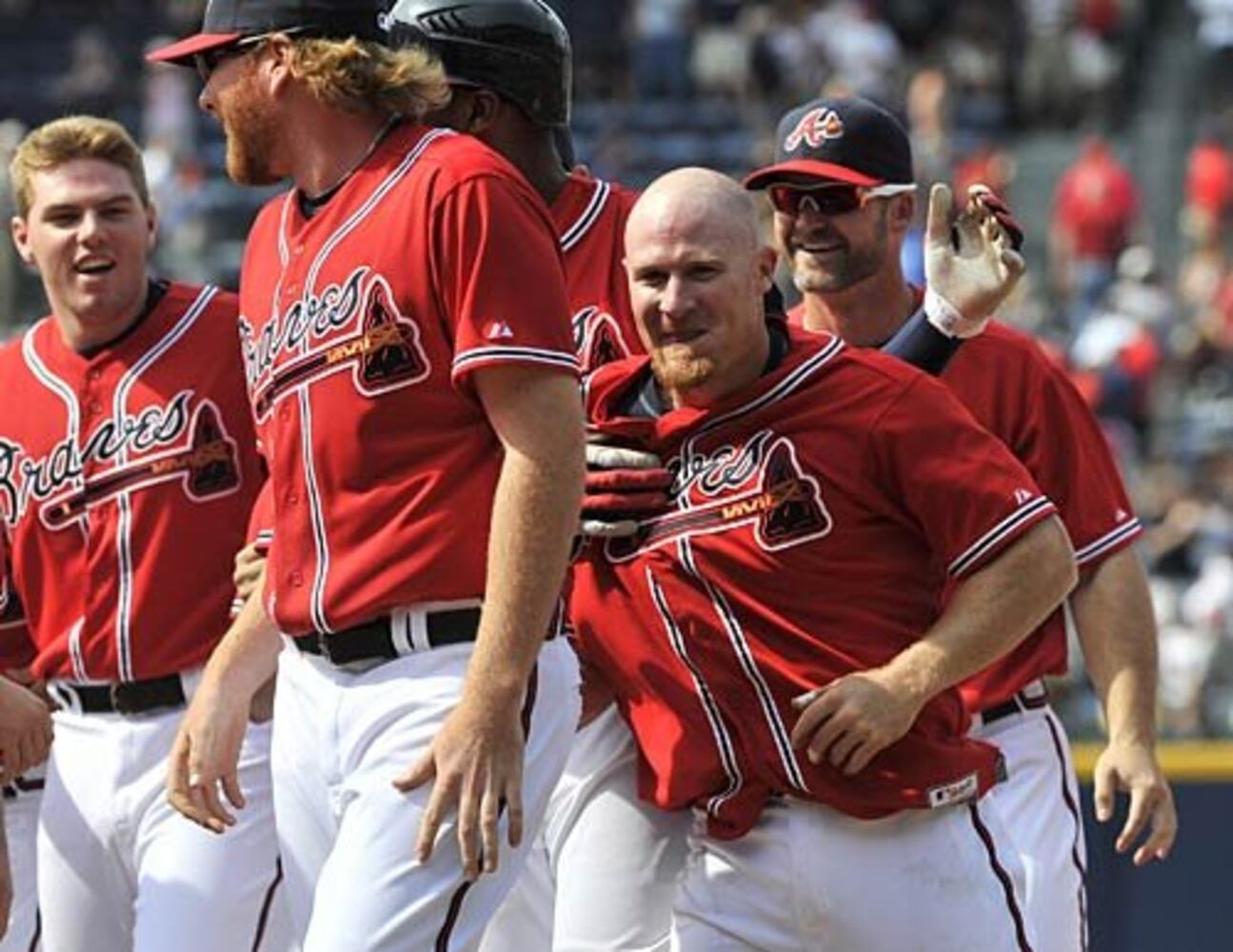 Braves top Cards on walkoff PH