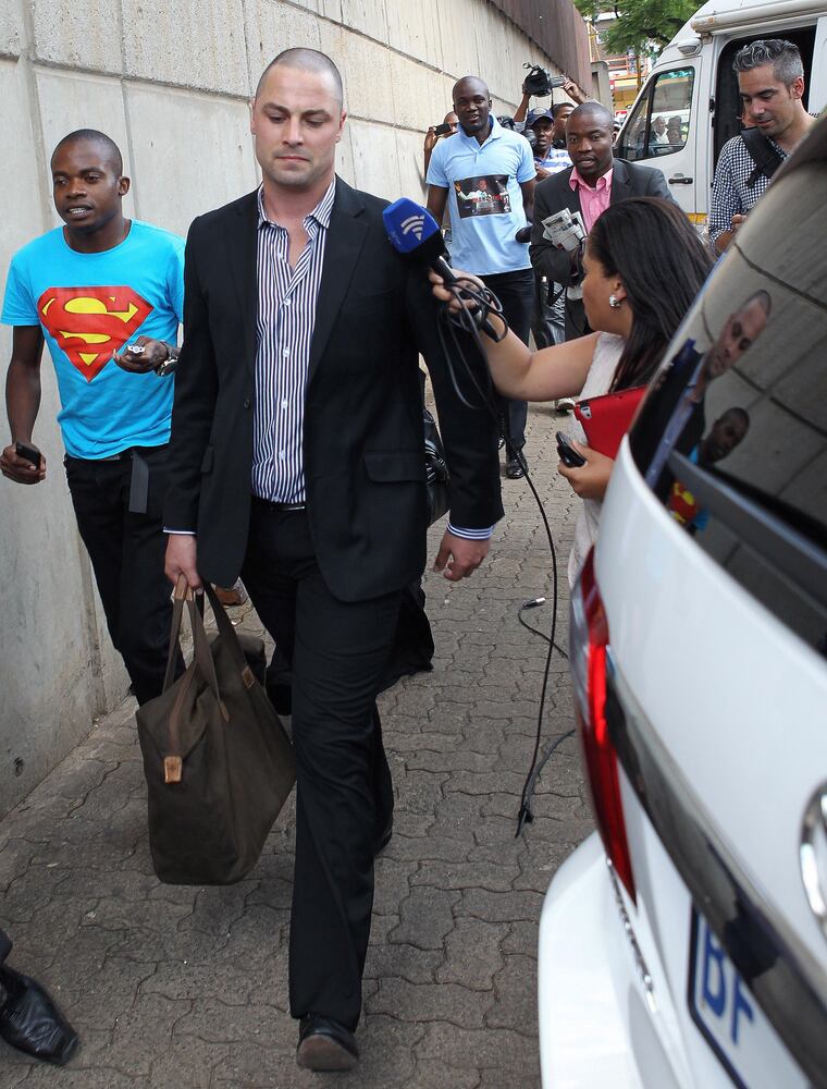 Reeva Steenkamp shot by Oscar Pistorius