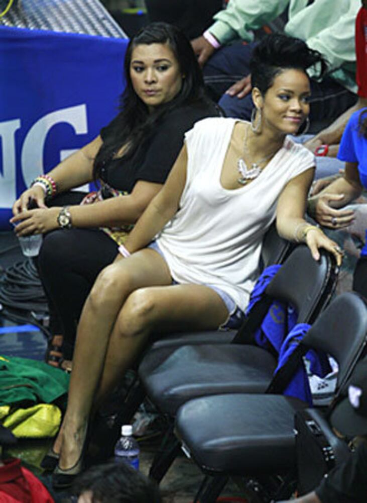 Rihanna vs. Chris Brown at Lakers vs. Magic