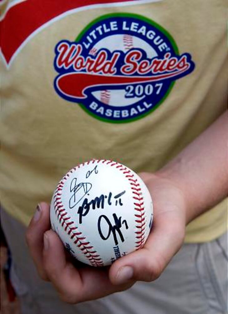 Little League champs meet the Braves