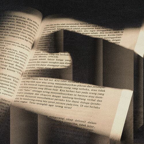 (Photo Illustration: Broly Su / AJC | Source: Pexels)