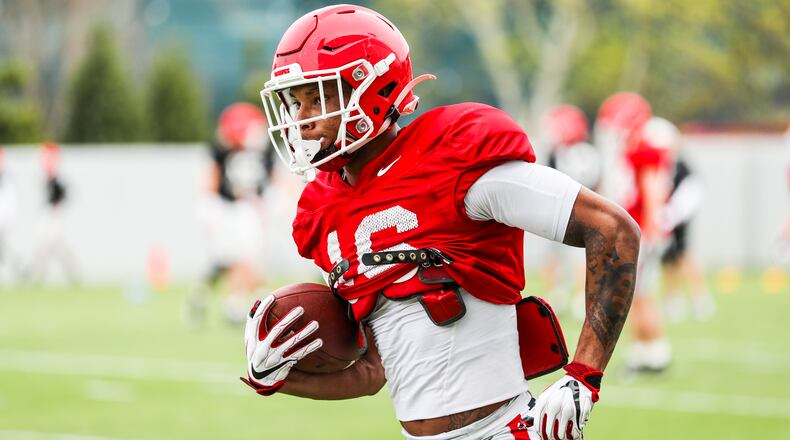 Georgia wide receiver Demetris Robertson (16) during the Bulldogs’ practice session Tuesday, March 23, 2021, outside the Butts-Mehre football complex in Athens. (Tony Walsh/UGA)