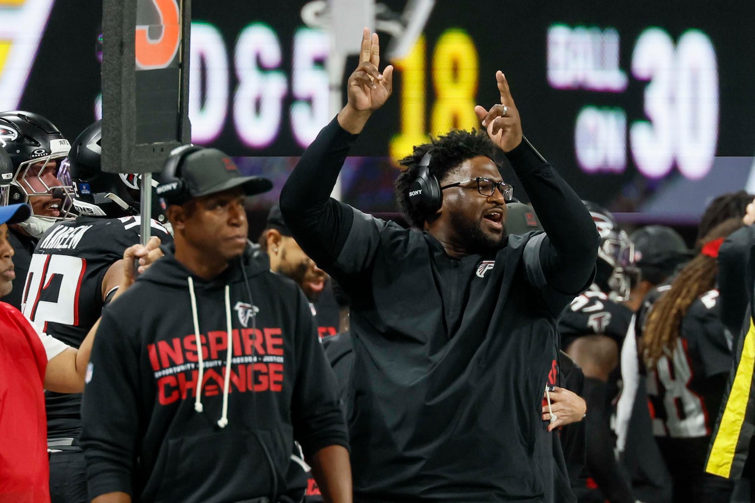 Atlanta Falcons, New Orleans Saints