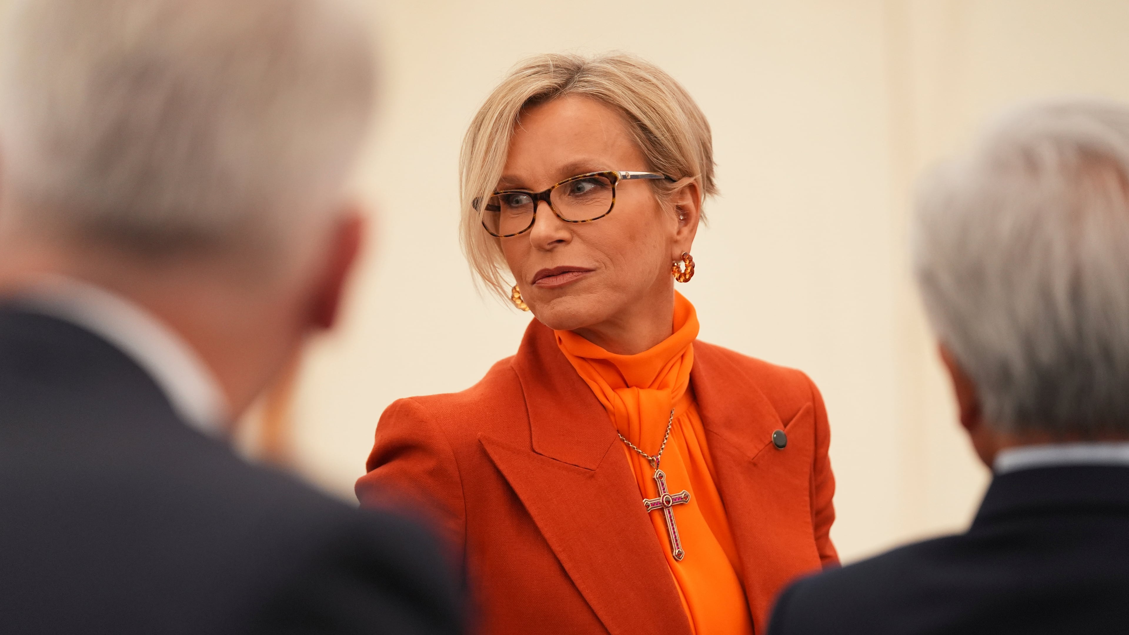 Dame Emma Walmsley, CEO of GSK arrives for a business roundtable attended by President Donald Trump and Britain's Prime Minister Keir Starmer at Chequers near Aylesbury, England, Thursday, Sept. 18, 2025. (AP Photo/Evan Vucci)