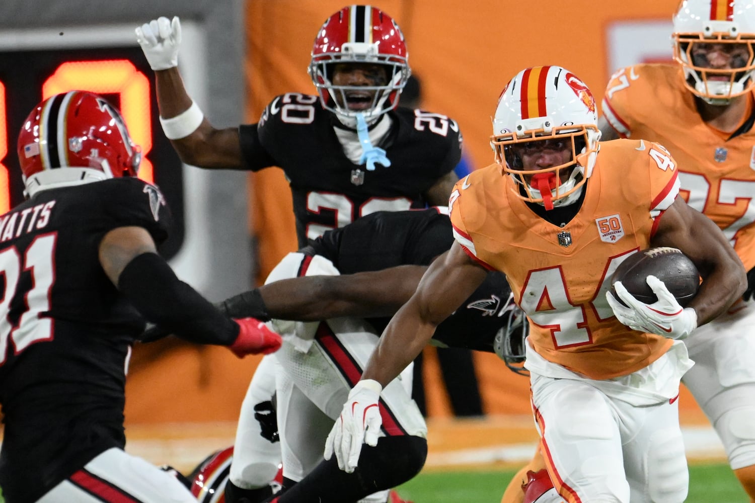 Falcons Buccaneers Football