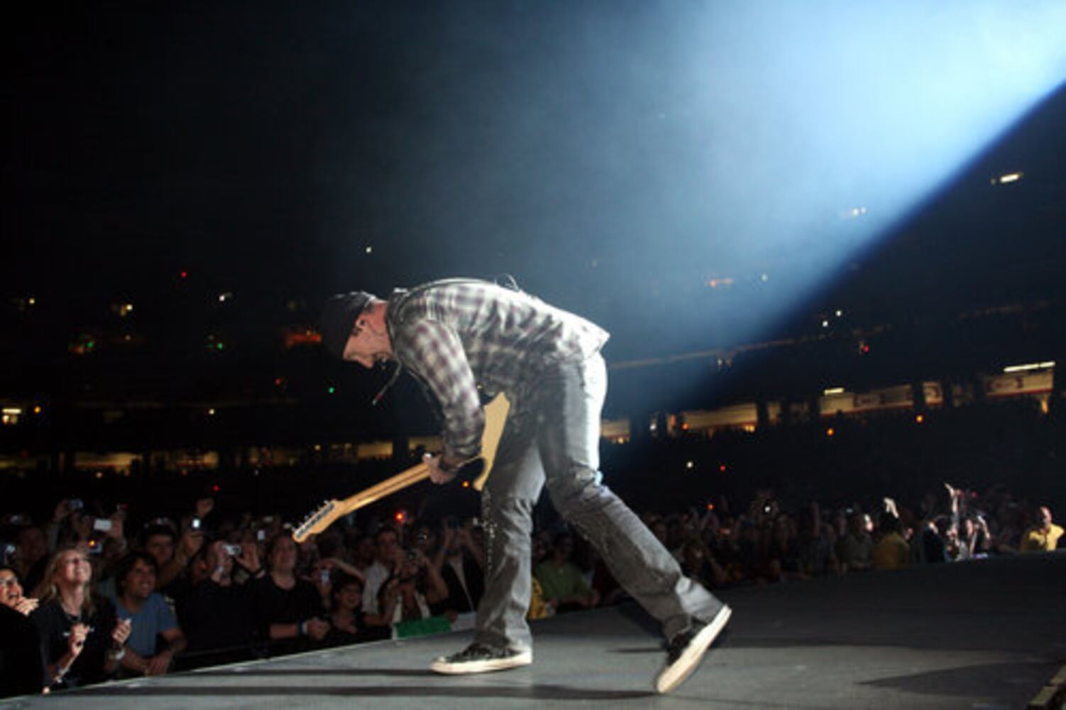 U2 fills the Georgia Dome
