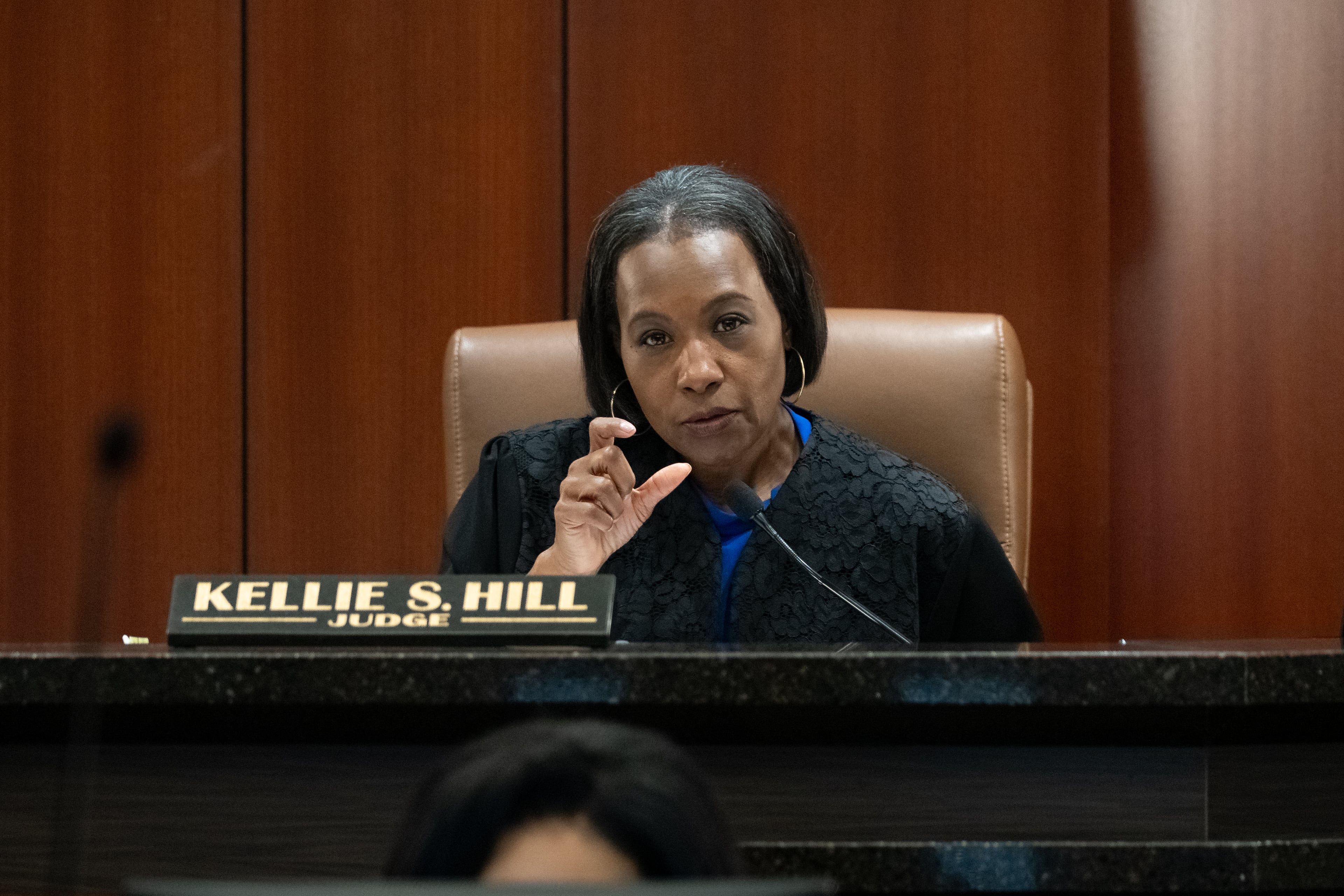 Cobb County Superior Court Judge Kellie Hill presides over the sentencing hearing for Kashman Thomas on Thursday, Nov. 13, 2025. (Ben Hendren for the AJC)