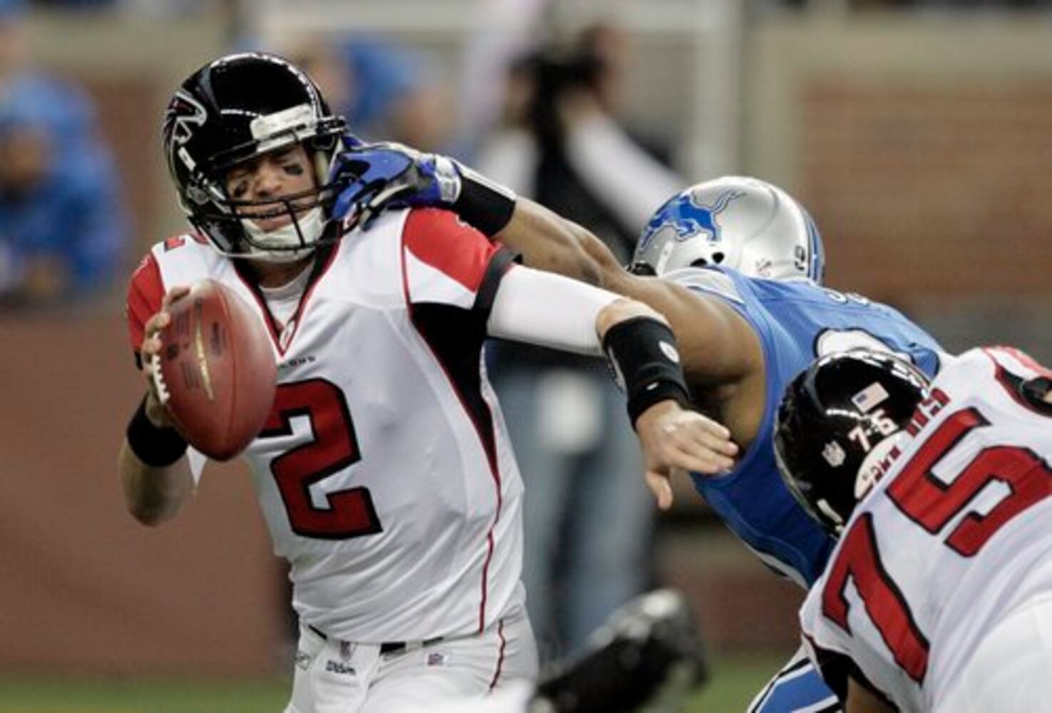 Falcons face Lions in key NFC game