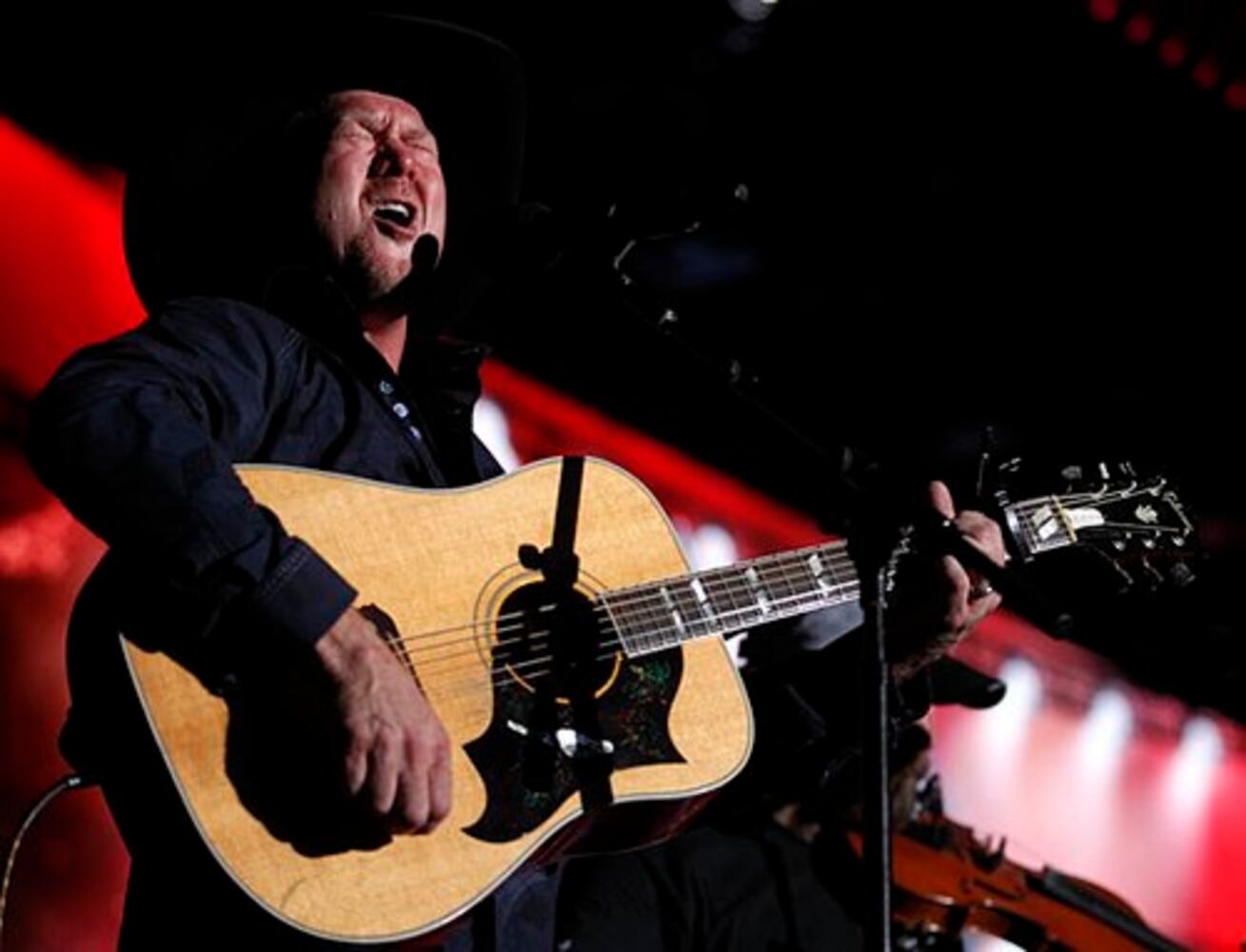Country's biggest stars perform at CMA Music Festival