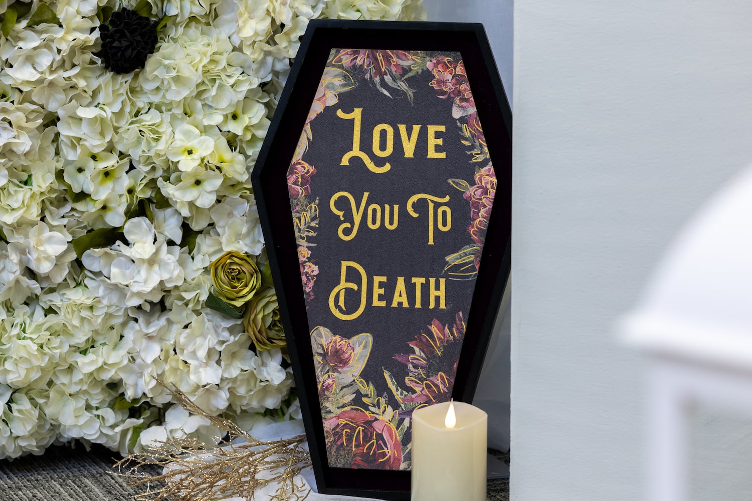 ‘Til death do us part: Metro Atlanta couples tie the know on Halloween

