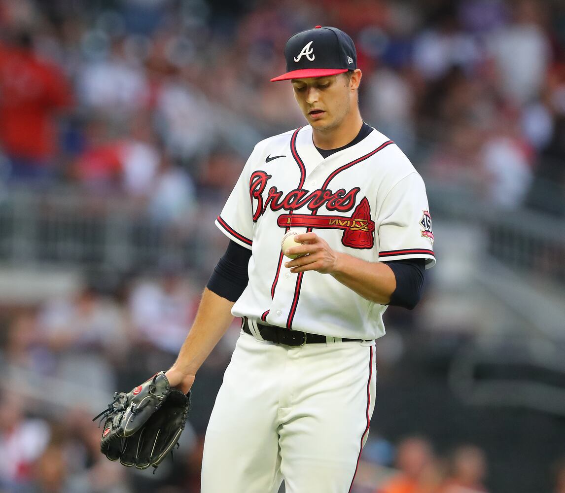 BRAVES PHOTO