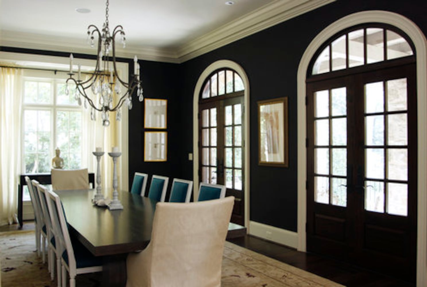 A new-old house for a modern family