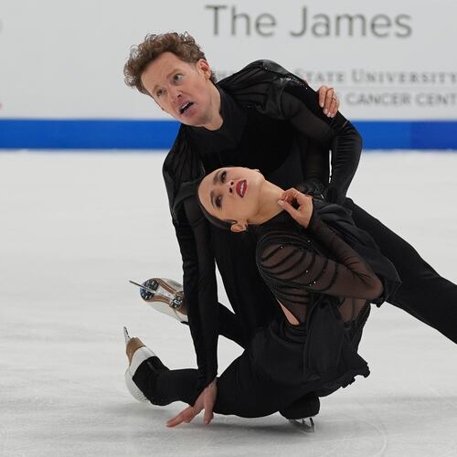 Madison Chock and Evan Bates skate during the free dance competition at the U.S. Figure Skating Championships, Saturday, Jan. 10, 2026, in St. Louis. (AP Photo/Stephanie Scarbrough)