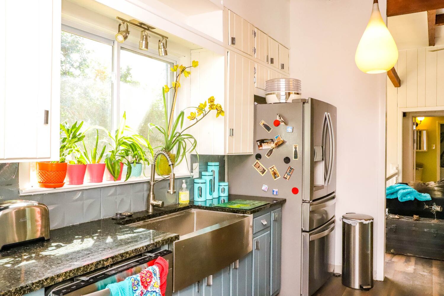 Photos: Home gets mid-century modern update