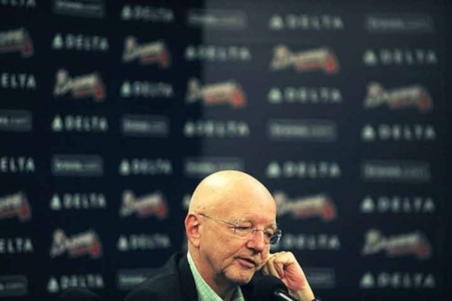Braves announcer Pete Van Wieren retires