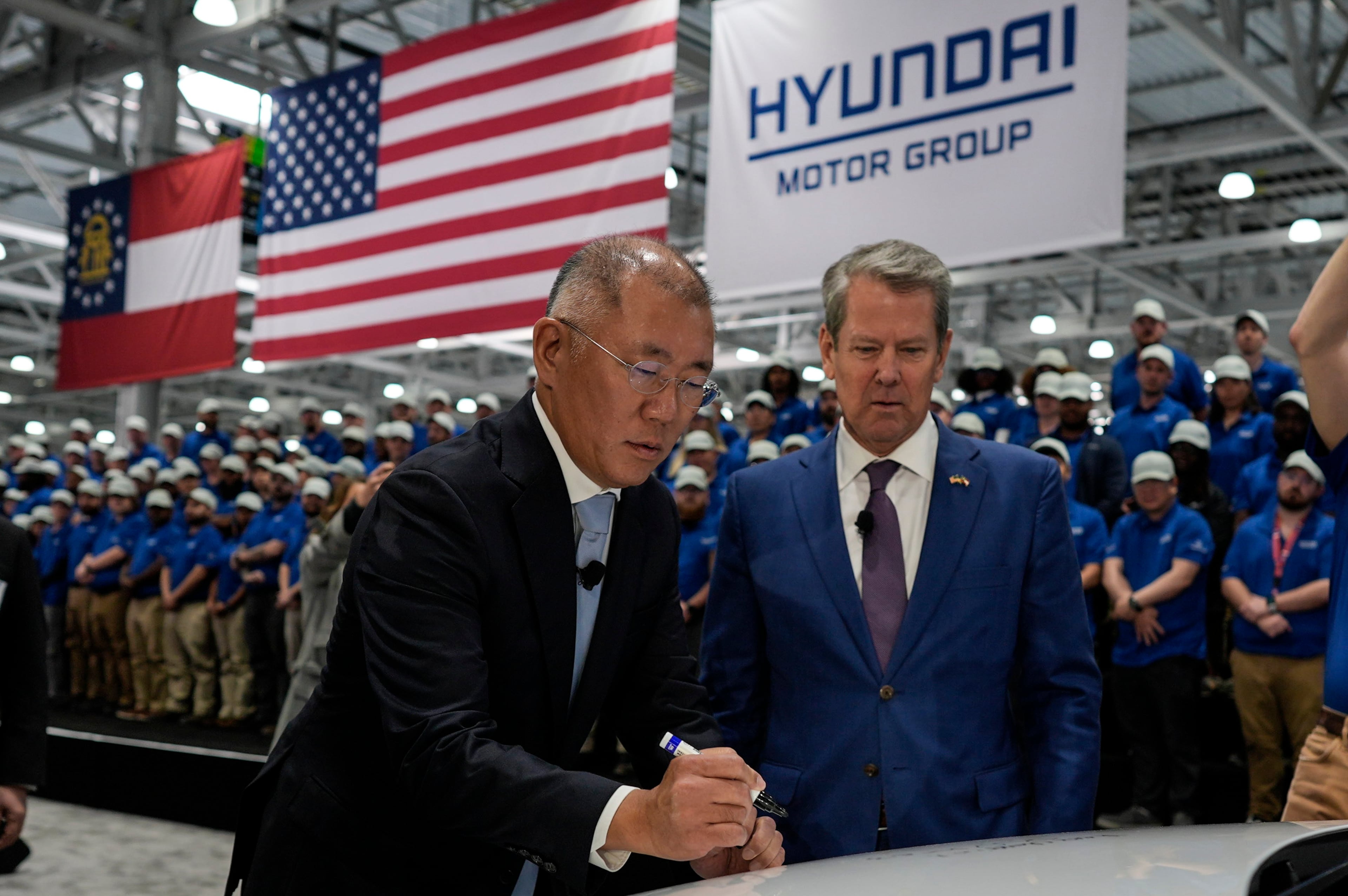 Immigration Raid-Hyundai Plant-Governor