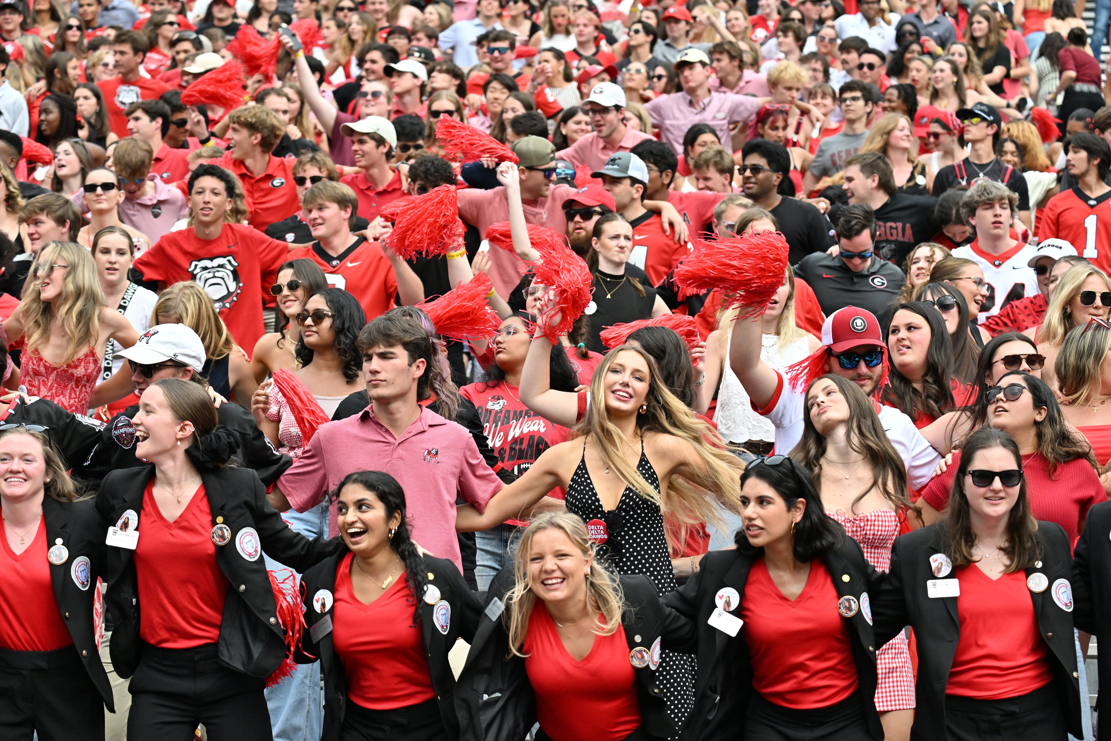 Georgia fans cheer during the second half in a NCAA college football game at Sanford Stadium, Saturday, October 4, 2025, in Athens. Georgia won 35 -14 over Kentucky. (Hyosub Shin / AJC)