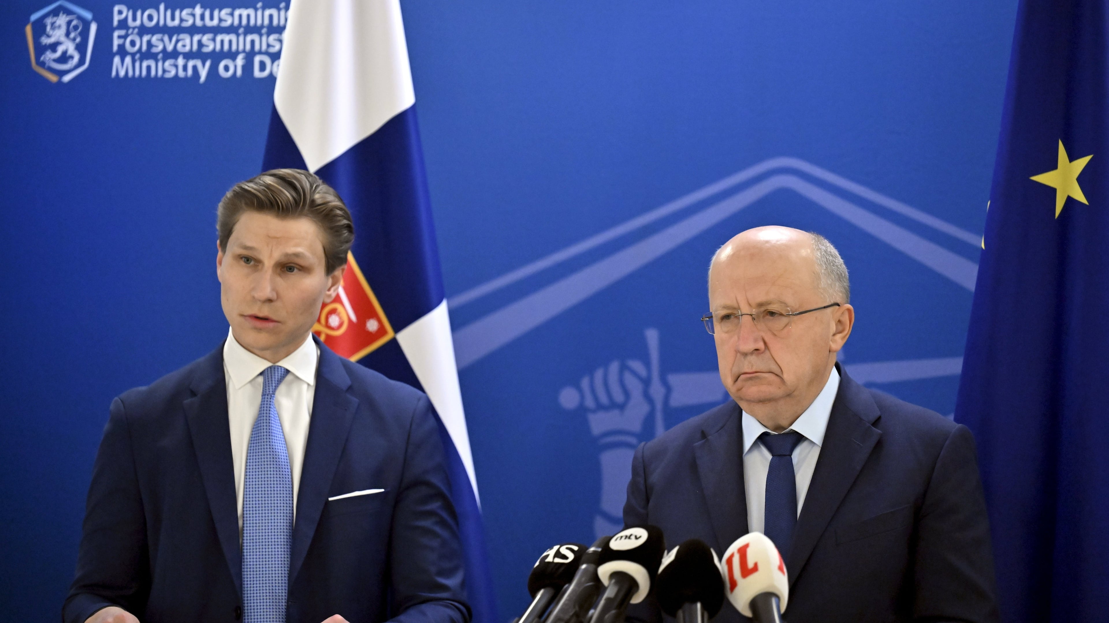 EU Commissioner for Defence and Space, Lithuanian Andrius Kubilius, right and Finnish Defence Minister Antti Hakkanen take part in a press conference, at the Ministry of Defence in Helsinki, Finland, Friday, Sept. 26, 2025. (Markku Ulander /Lehtikuva via AP)