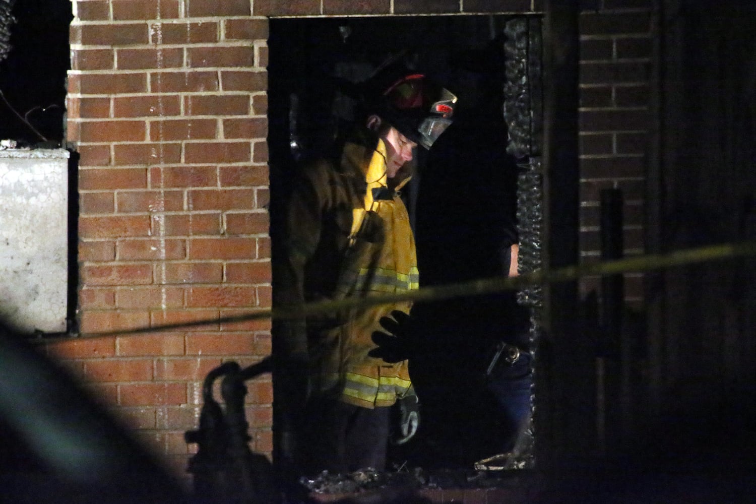 One dead in Lilburn house fire