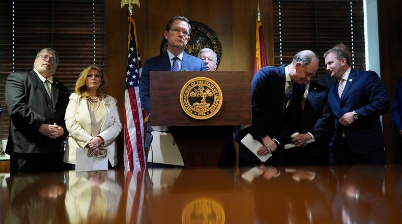 FILE - State House Speaker Cameron Sexton, R-Crossville, center, speaks about the Republican party's legislative package of bills on immigration during a news conference on Jan. 15, 2026, in Nashville, Tenn. (AP Photo/George Walker IV, File)