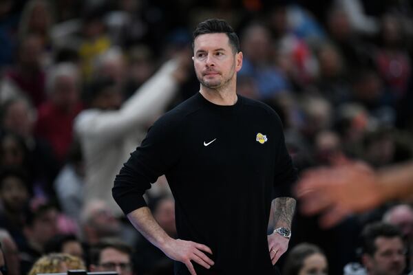 Los Angeles Lakers head coach JJ Redick looks on during the second half of an NBA basketball game against the Chicago Bulls, Thursday, March 27, 2025, in Chicago. (AP Photo/Paul Beaty)