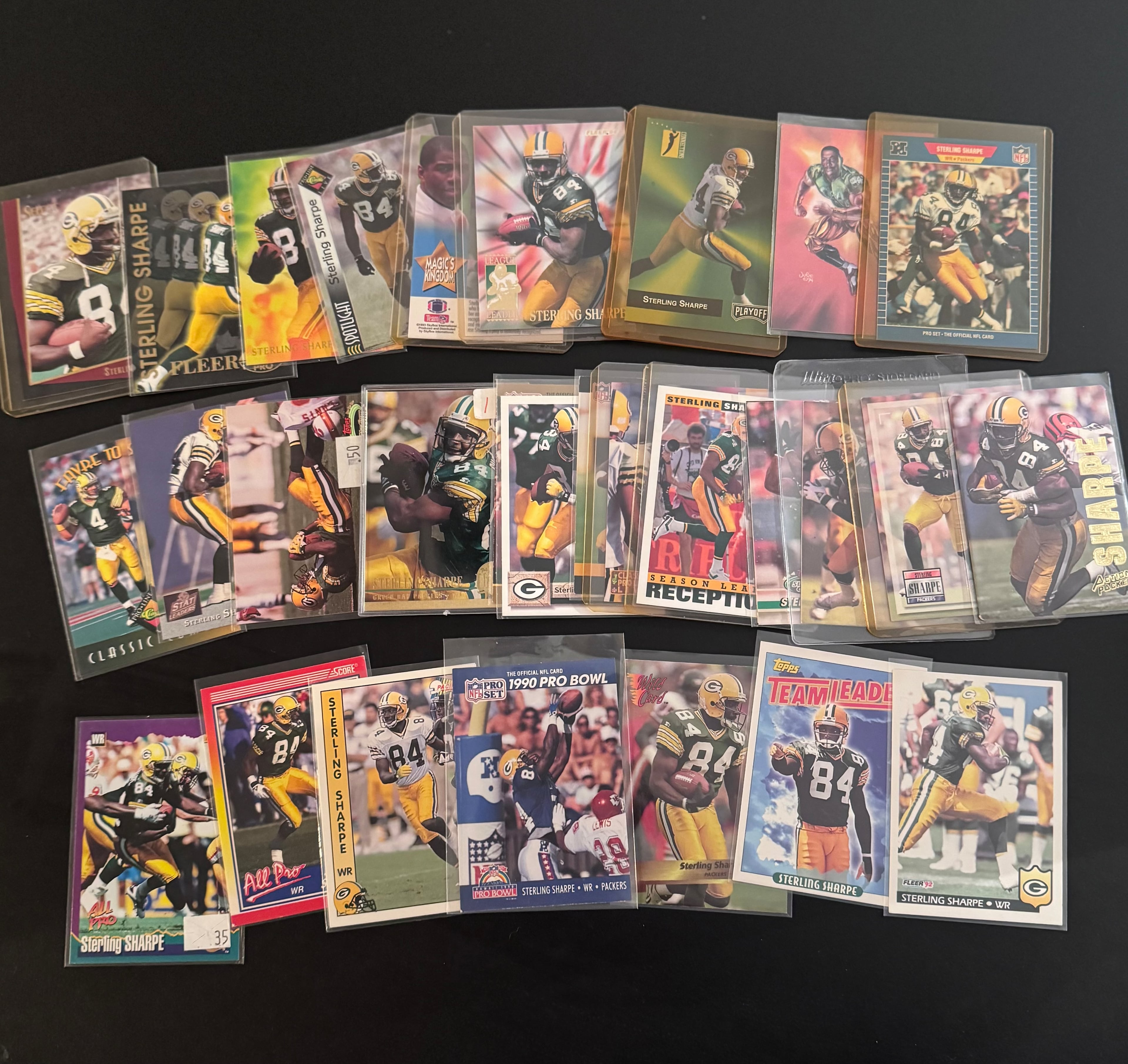 I count 29 cards, not including doubles.