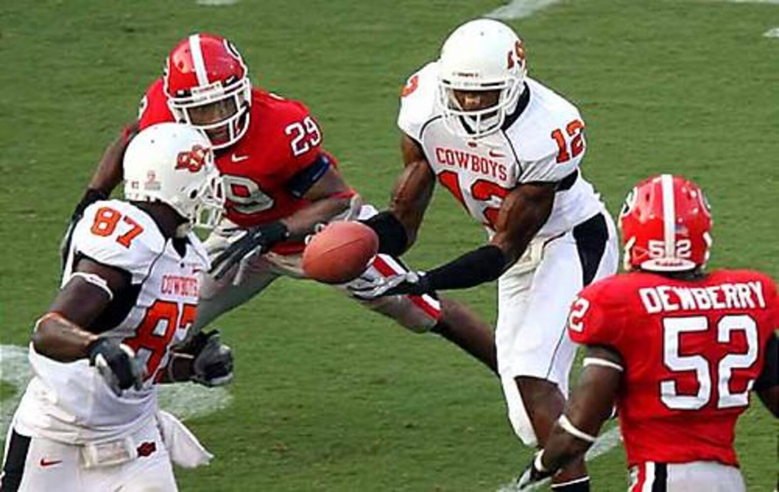 Georgia Bulldogs 35, Oklahoma St. 14 (2007)