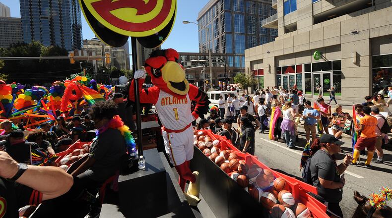 The NBA and Atlanta Hawks staff float last year. (BECKY STEIN PHOTOGRAPHY)