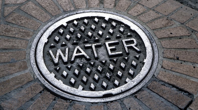 4,812 gallons of sewage spilled from a cracked pipe in Snellville.