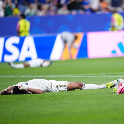 Saudi Arabia players react after the World Cup Group H soccer match between Cape Verde and Saudi Arabia in Houston, Friday, June 26, 2026. (AP Photo/Ashley Landis)