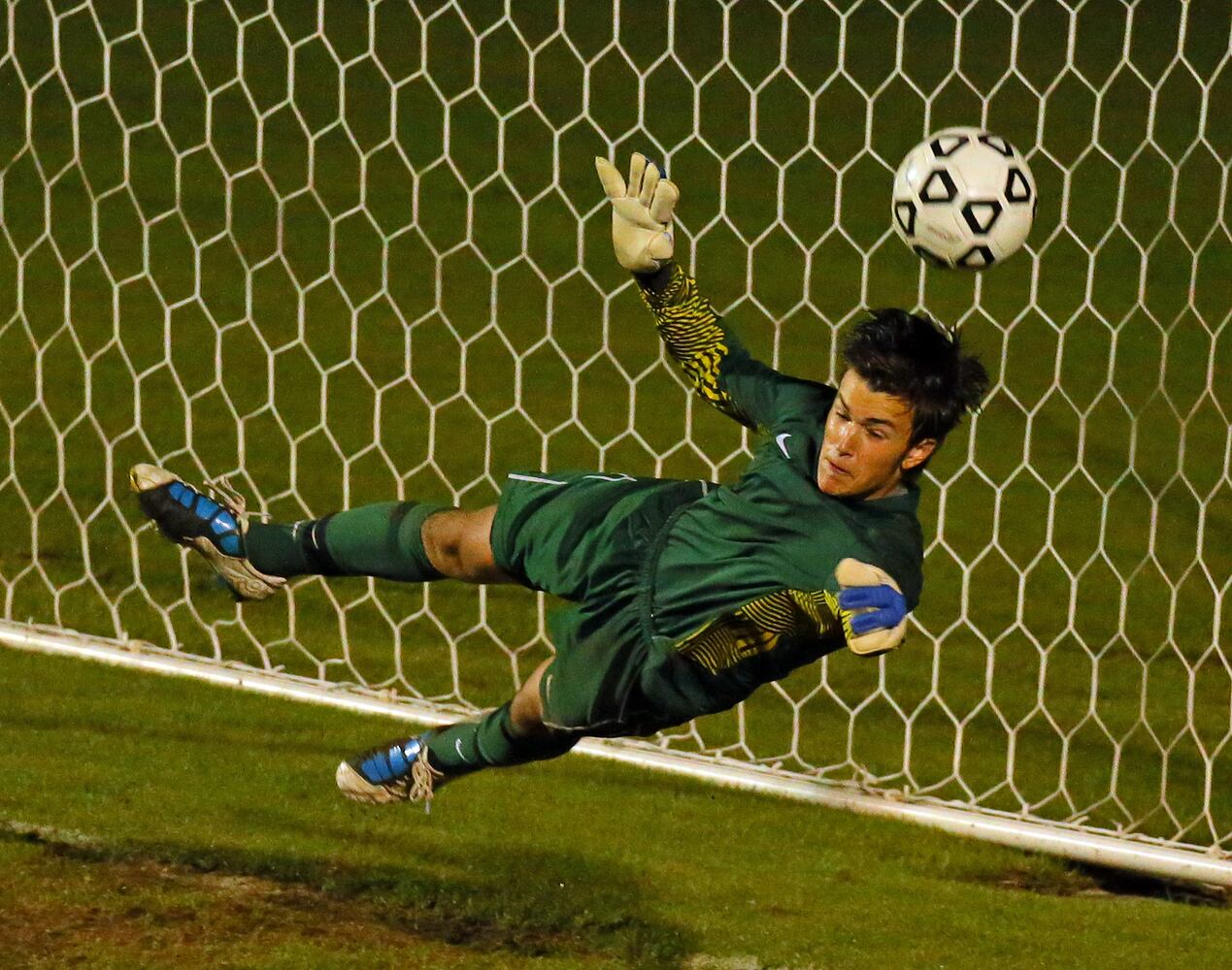 Semifinals of state playoffs, May 15, 2013