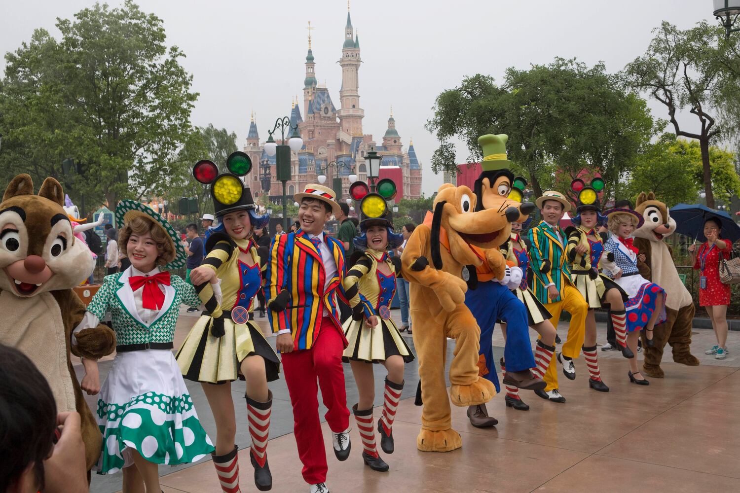 Shanghai Disney opens