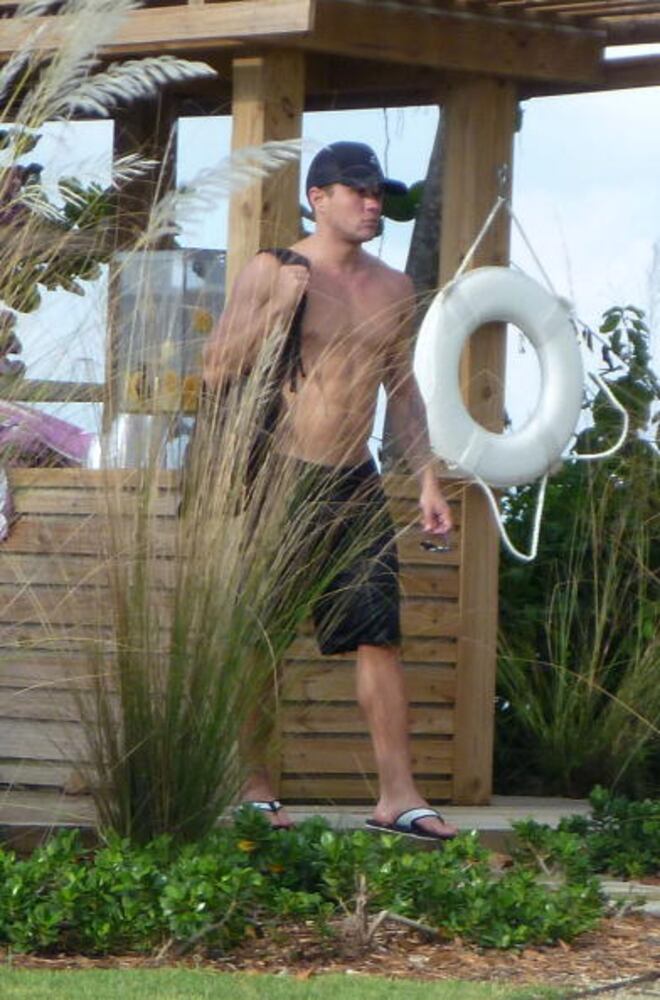 Shirtless Celebs
