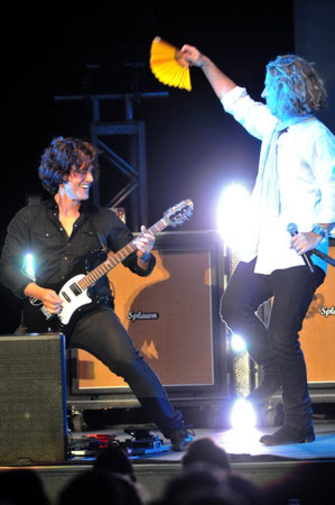 Collective Soul rocks Chastain Park