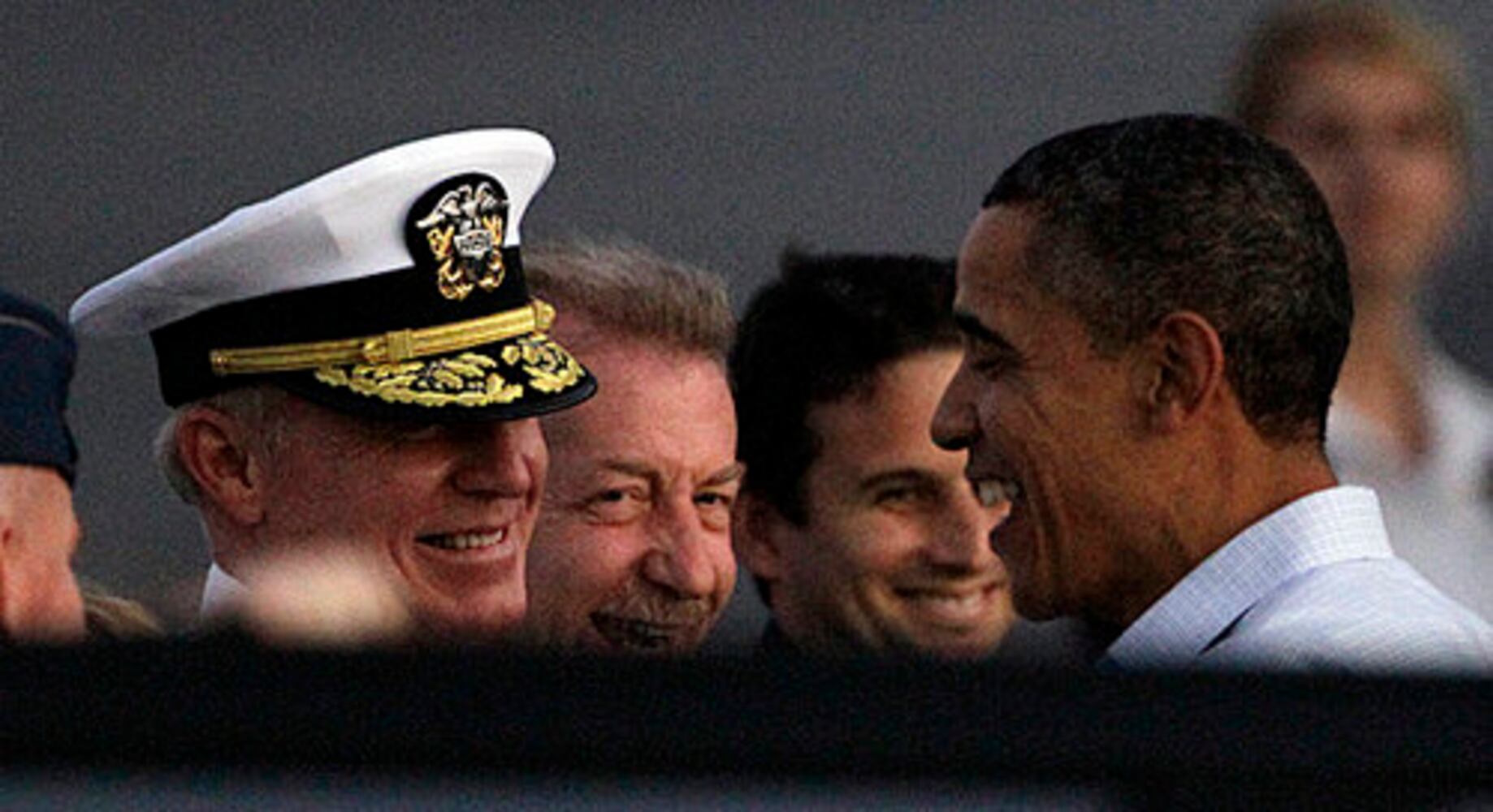 President Obama arrives in Hawaii for Christmas vacation