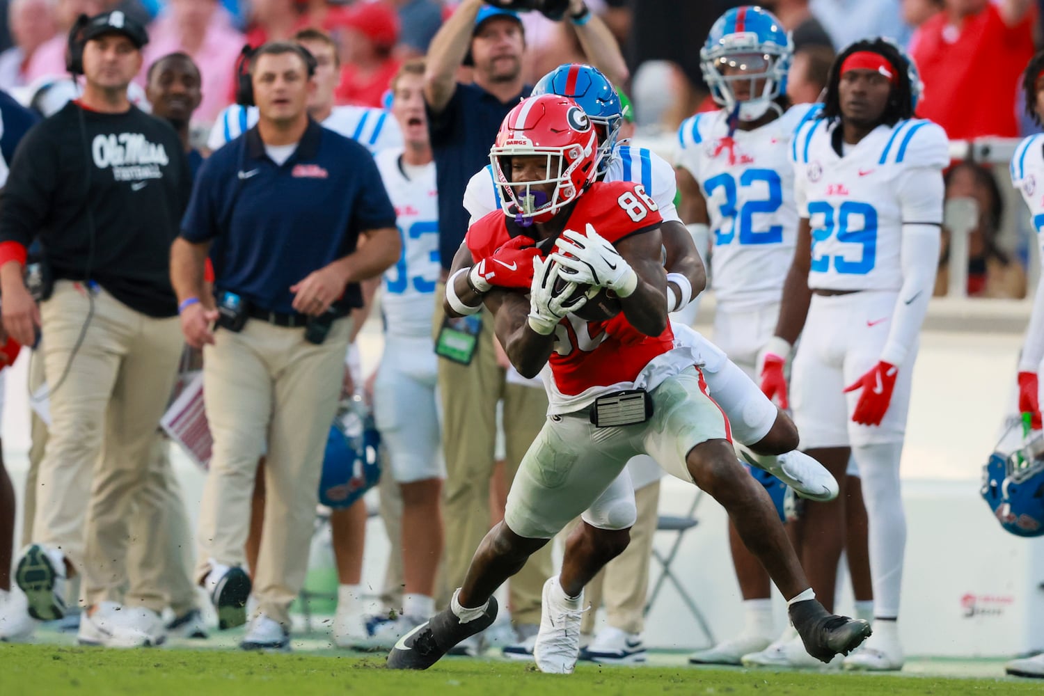 aajc 101825 uga ole miss football