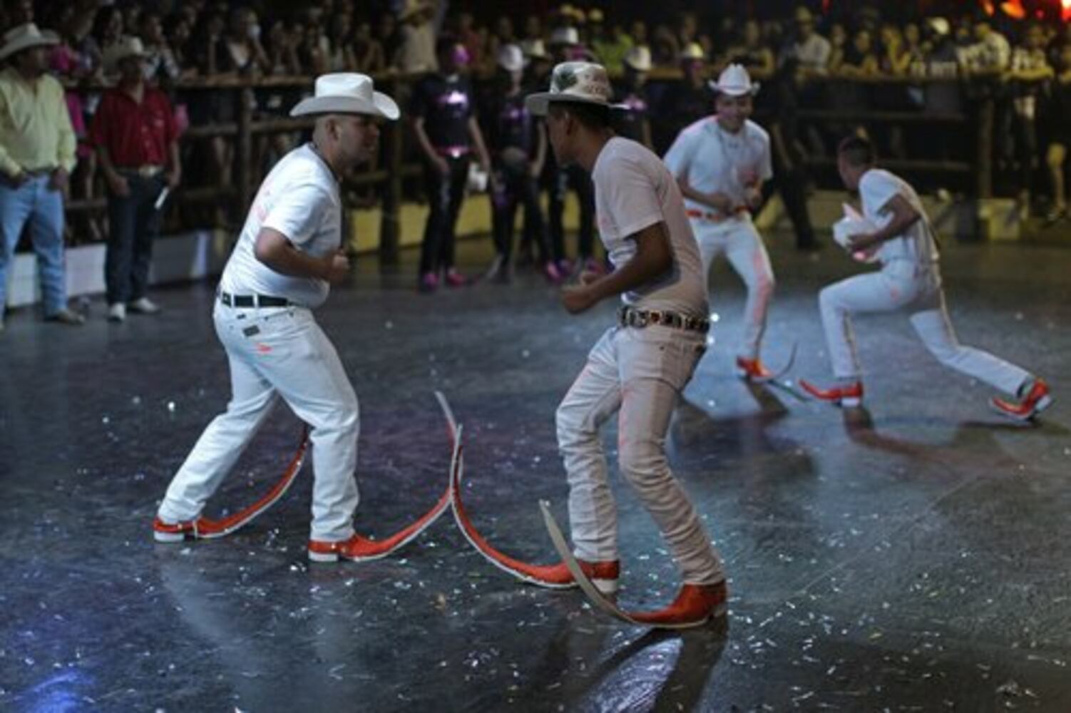 Mexico's pointy boots fad