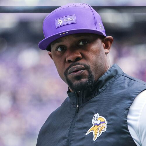 FILE - Minnesota Vikings defensive coordinator Brian Flores stands on the sideline during the first half of an NFL football game against the Chicago Bears, Sunday, Nov. 16, 2025, in Minneapolis. (AP Photo/Matt Krohn, File)