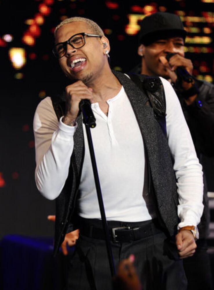 Chris Brown promotes 'F.A.M.E.' on BET