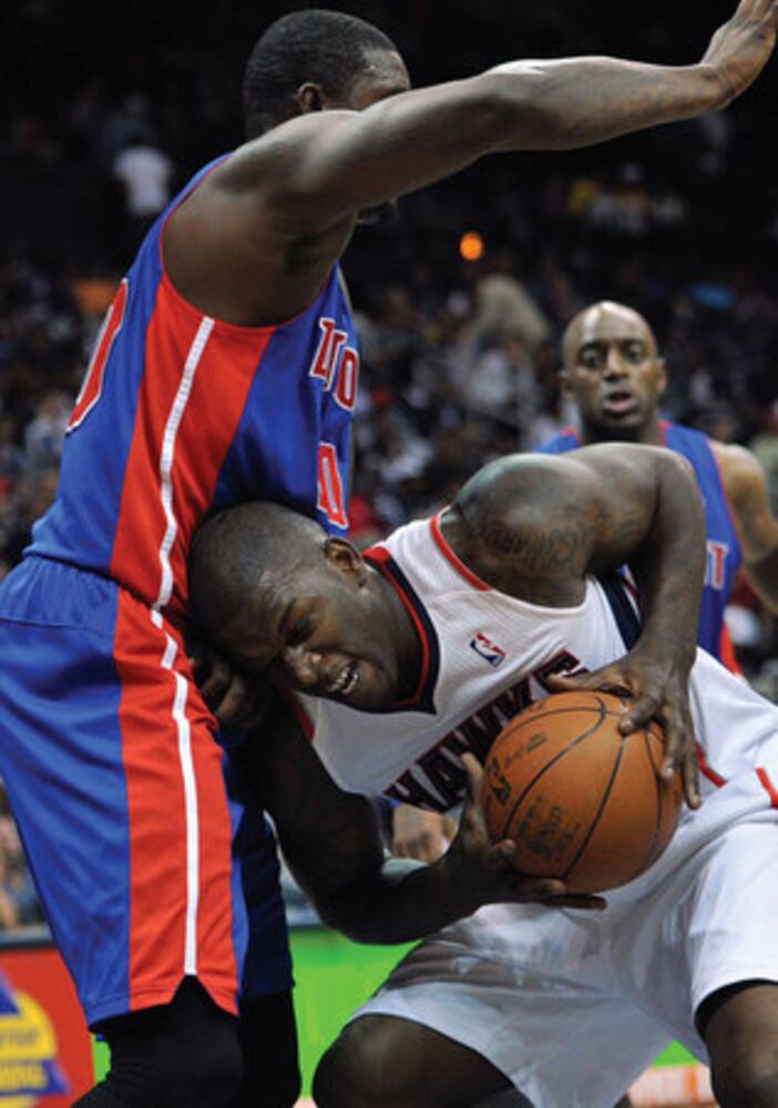 Hawks beat Pistons 116-84