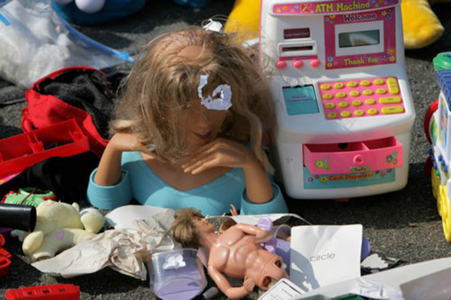 Dixie Highway Yard Sale