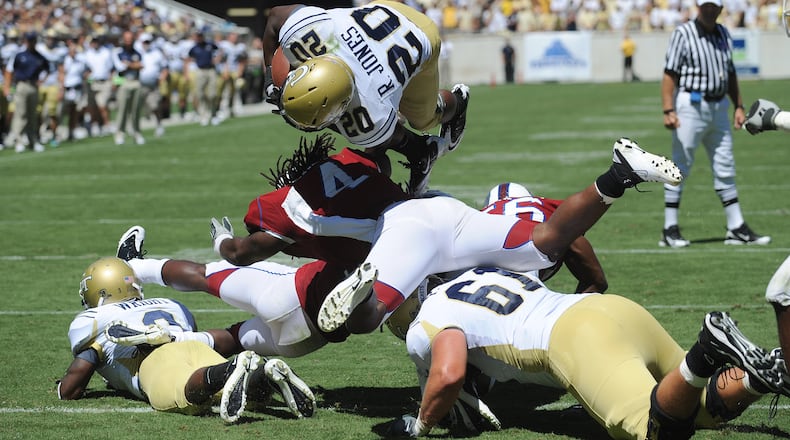 Former Georgia Tech running back Roddy Jones has joined the Raycom network for its telecasts of ACC games. He spent last season as the analyst to Brandon Gaudin’s play-by-play calls on the Tech radio network. (Johnny Crawford/AJC file)