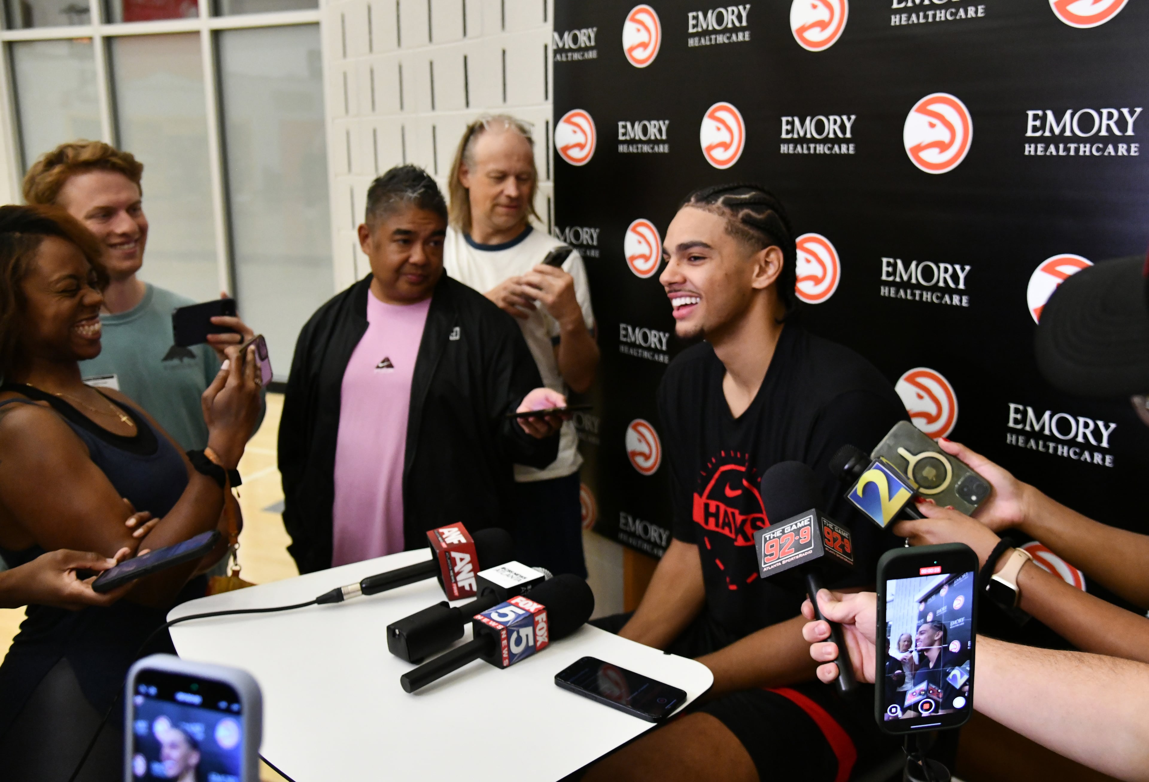 Hawks forward Asa Newell answers questions from the media inside the Emory Sports Medicine Complex on Tuesday, Sept. 30, 2025, in Brookhaven. (Hyosub Shin/AJC)