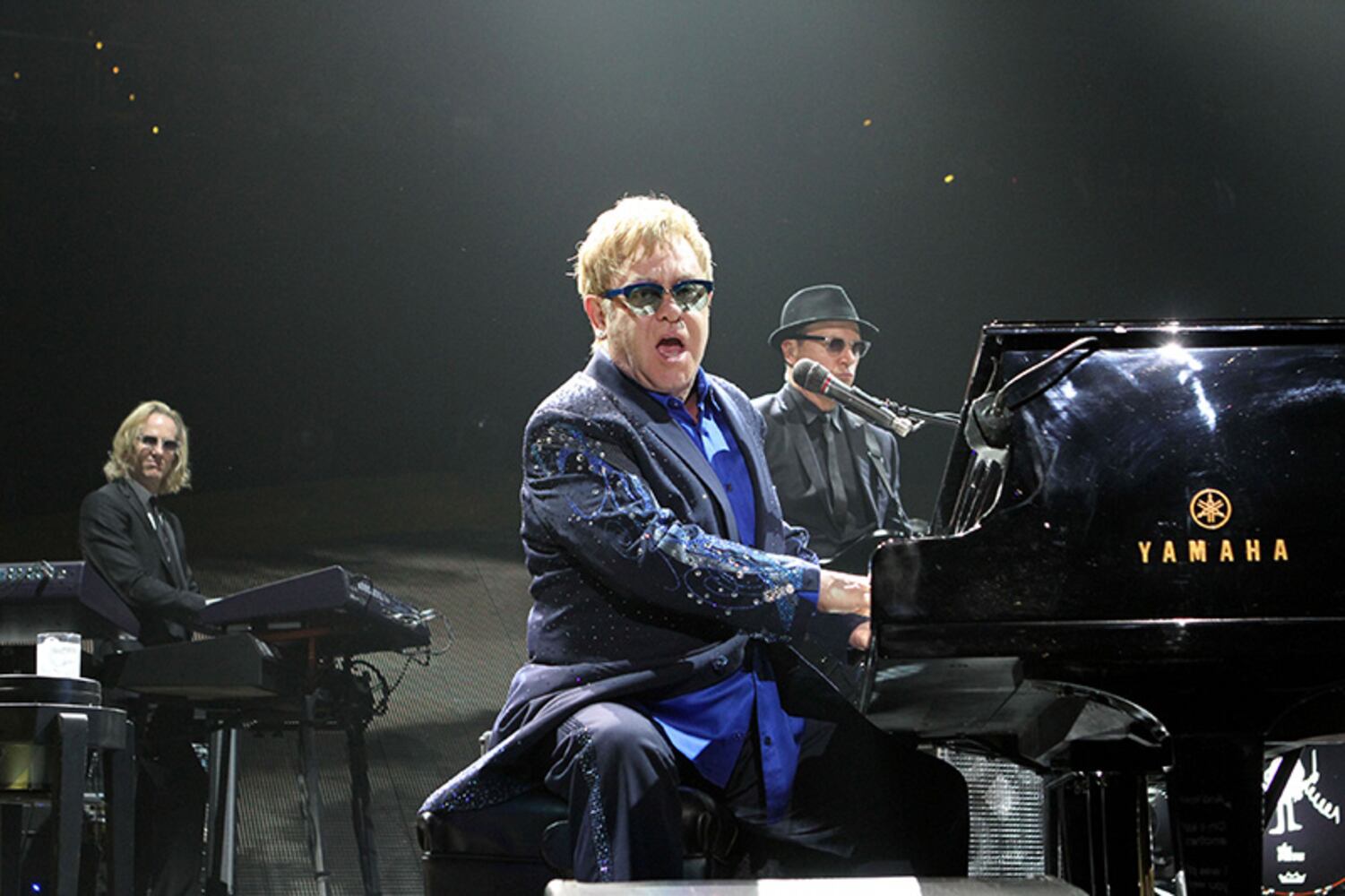 Rock legend belts out new, iconic tunes