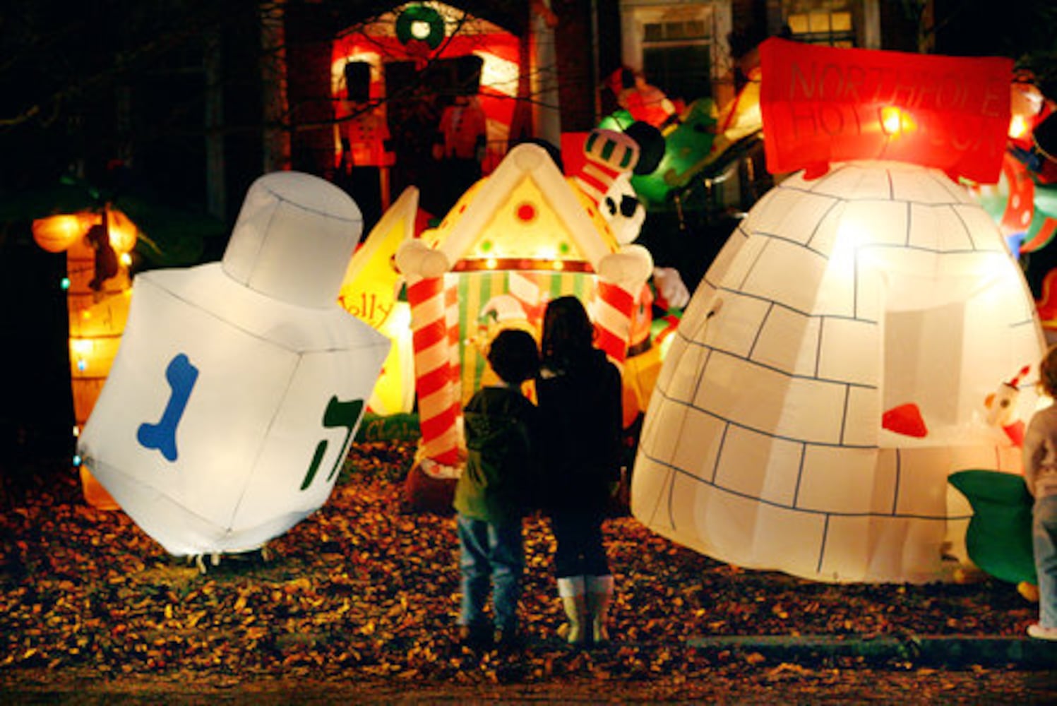 Atlanta home filled with holiday inflatables