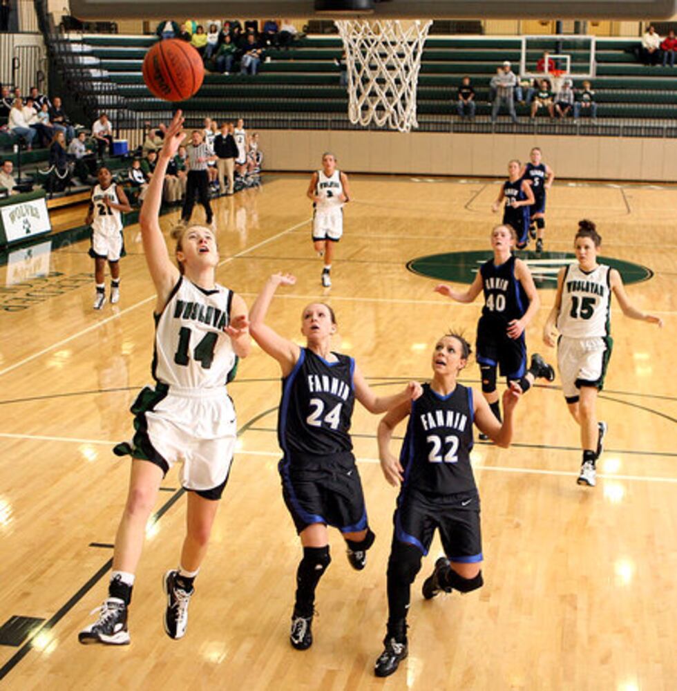High school basketball playoffs continue